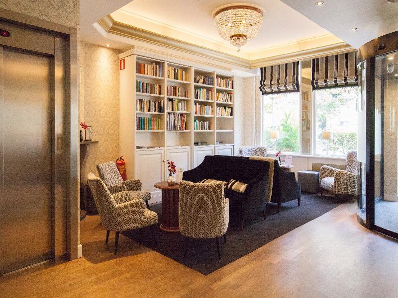 Malie Hotel Утрехт Экстерьер фото