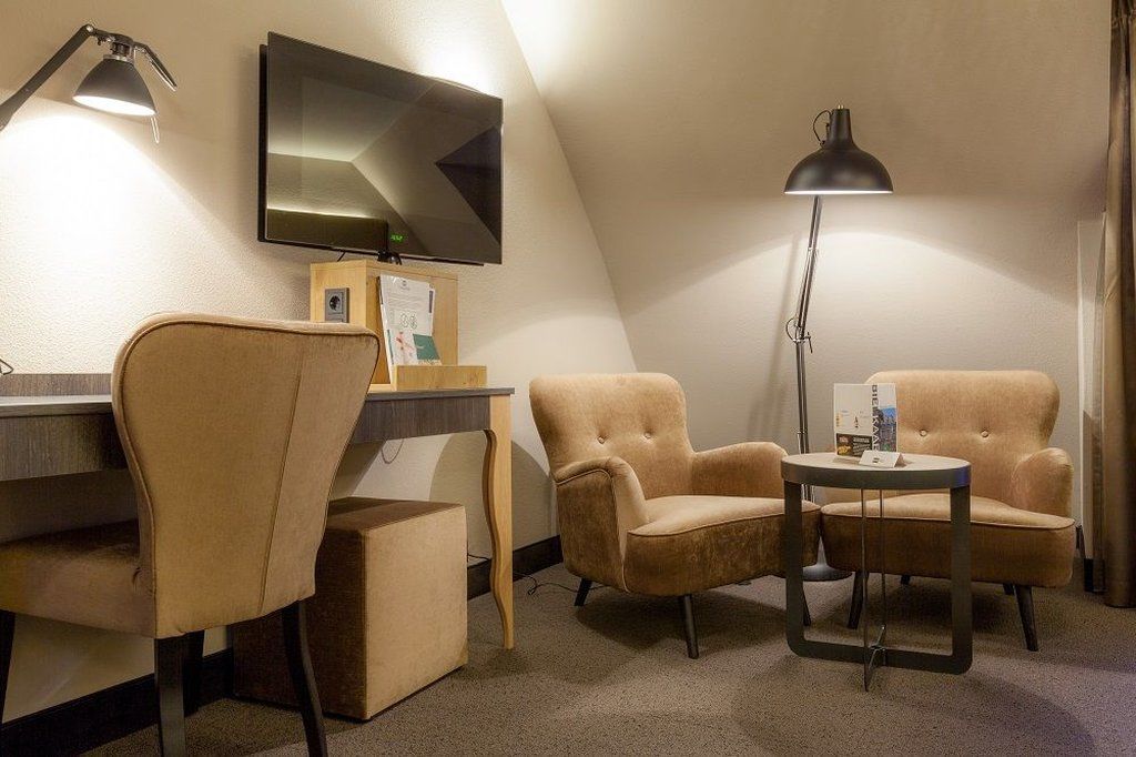 Отель Malie House Утрехт Экстерьер фото